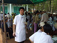 Dong Nai省 Xuan Phu Xuan Locの村にて。内科的健診、子宮がん検診を実施。